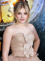 441px-Chloë Moretz, 2011