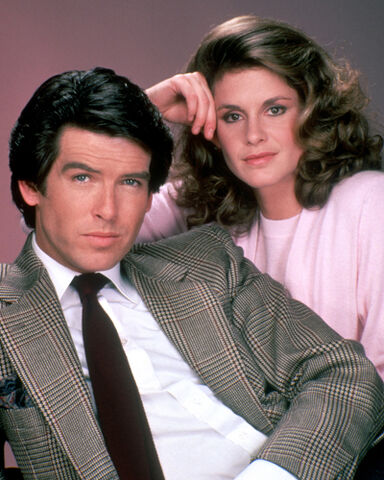 File:Remington steele cast 47653l.jpeg