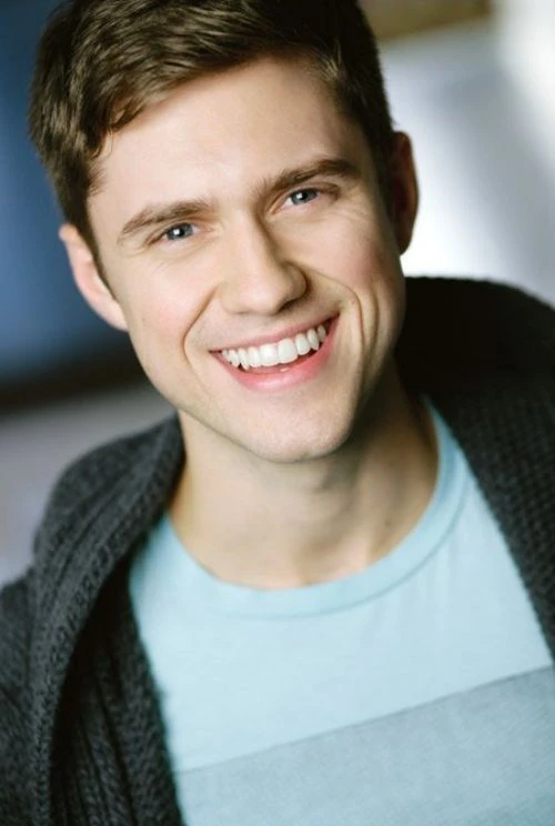 Aaron Tveit RENT Wiki Fandom