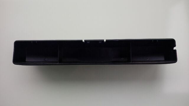 File:TurboGrafX-16 expansion port cover inside.jpg