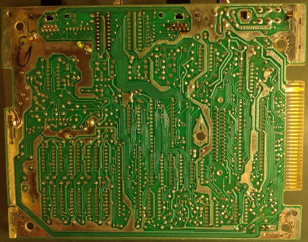 File:Coleco revH2-1 board bottom.jpg