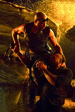 Riddick Fighting Diaz