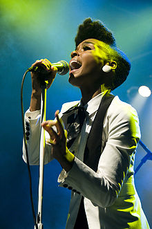 220px-Janellemonae (300dpi)