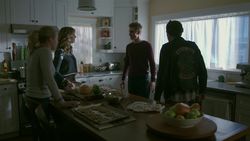 RD-Caps-2x19-Prisoners-52-Betty-Alice-Chic-Jughead