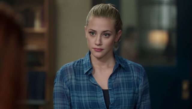 Fichier:Season 1 Episode 7 In a Lonely Place Betty 1.jpg