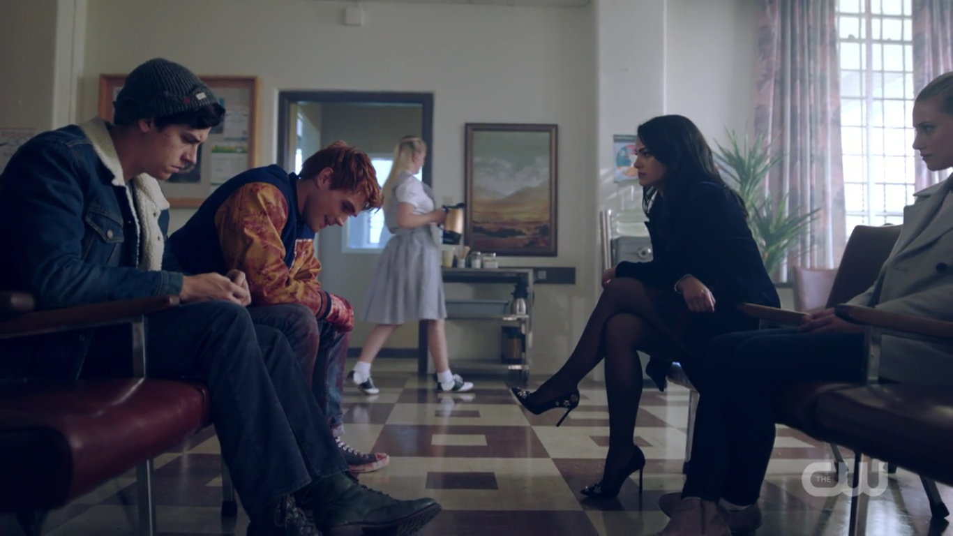 RD-Caps-2x01-A-Kiss-Before-Dying-34-Archie-Veronica-Jughead-Betty