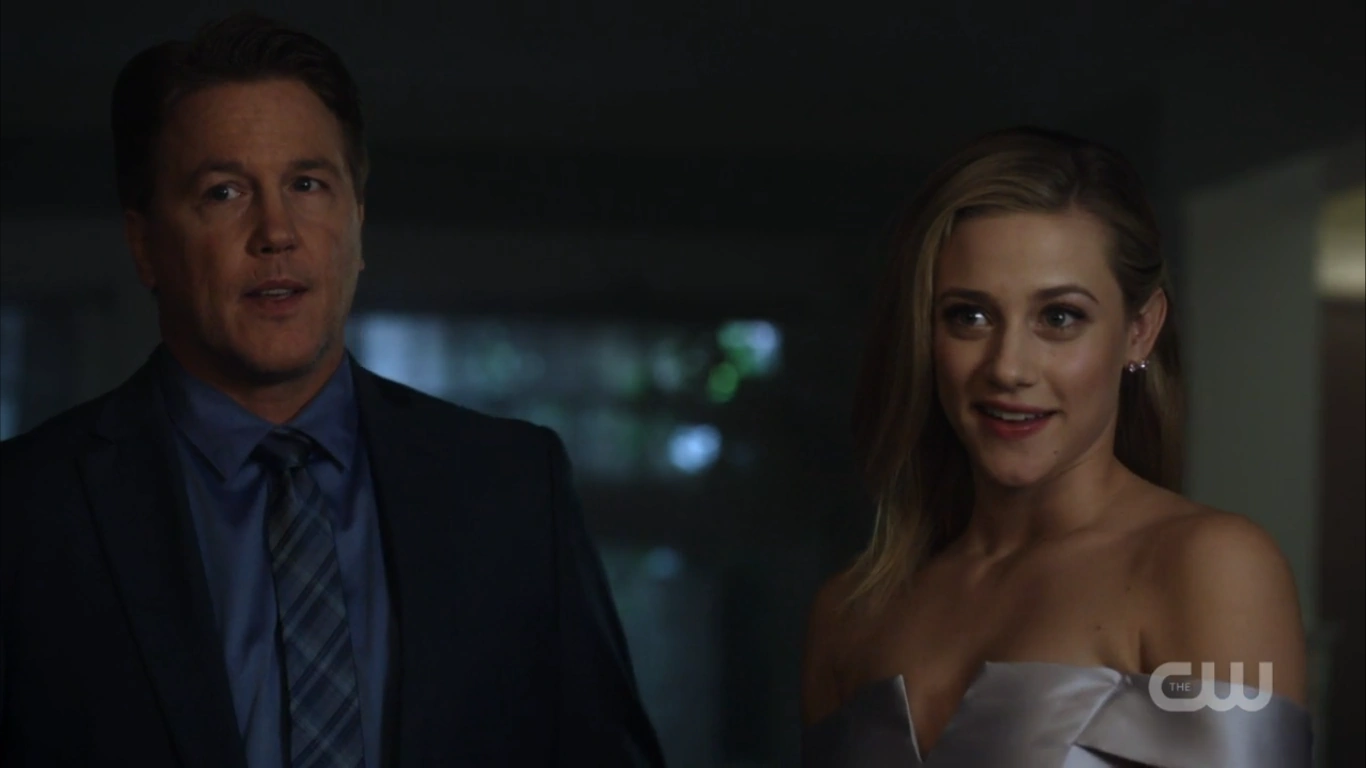 Image Season 1 Episode 11 To Riverdale and Back Again Hal and Betty