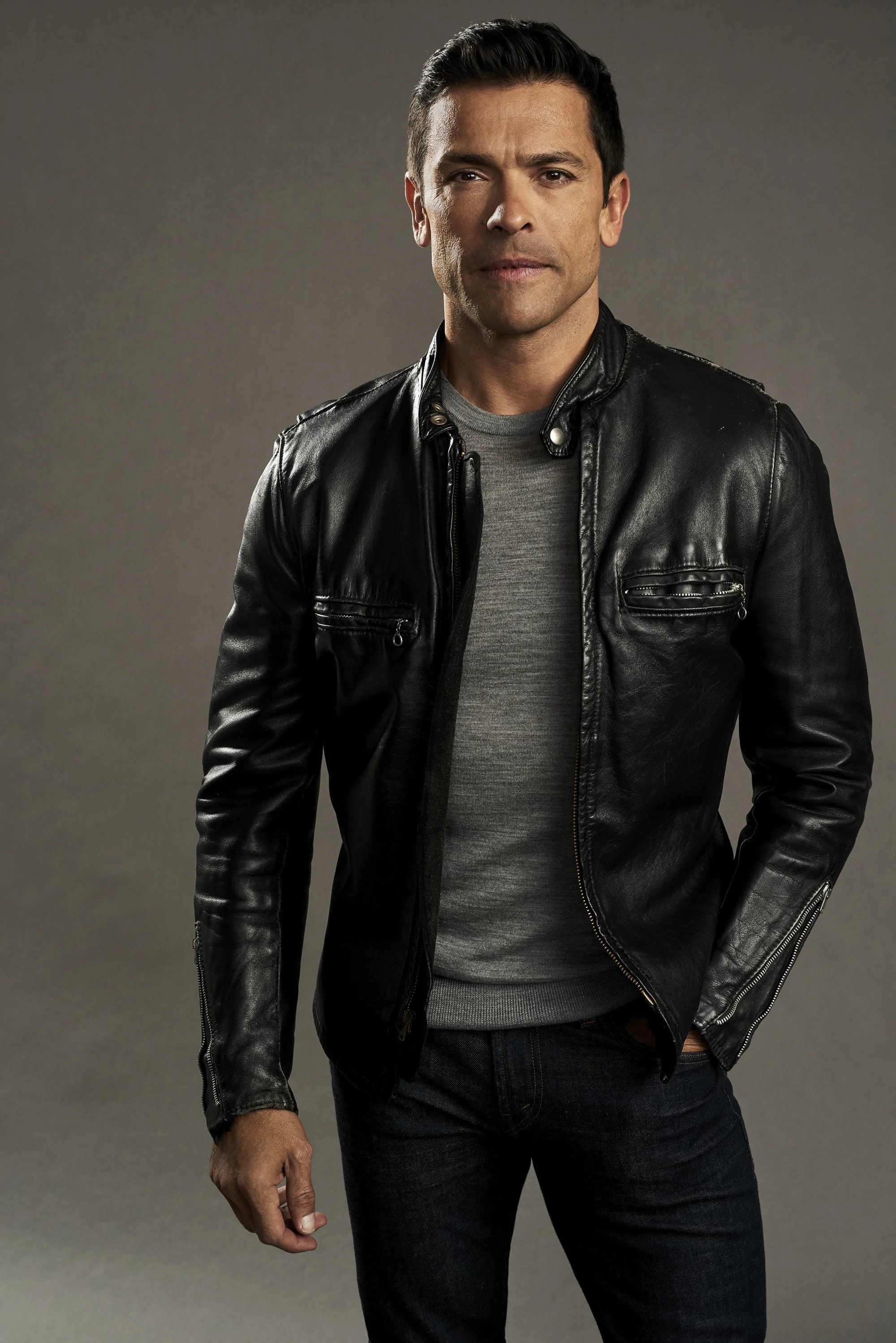 Image Hiram Lodge Season 2 Promotional Photo.jpg Riverdale Wiki