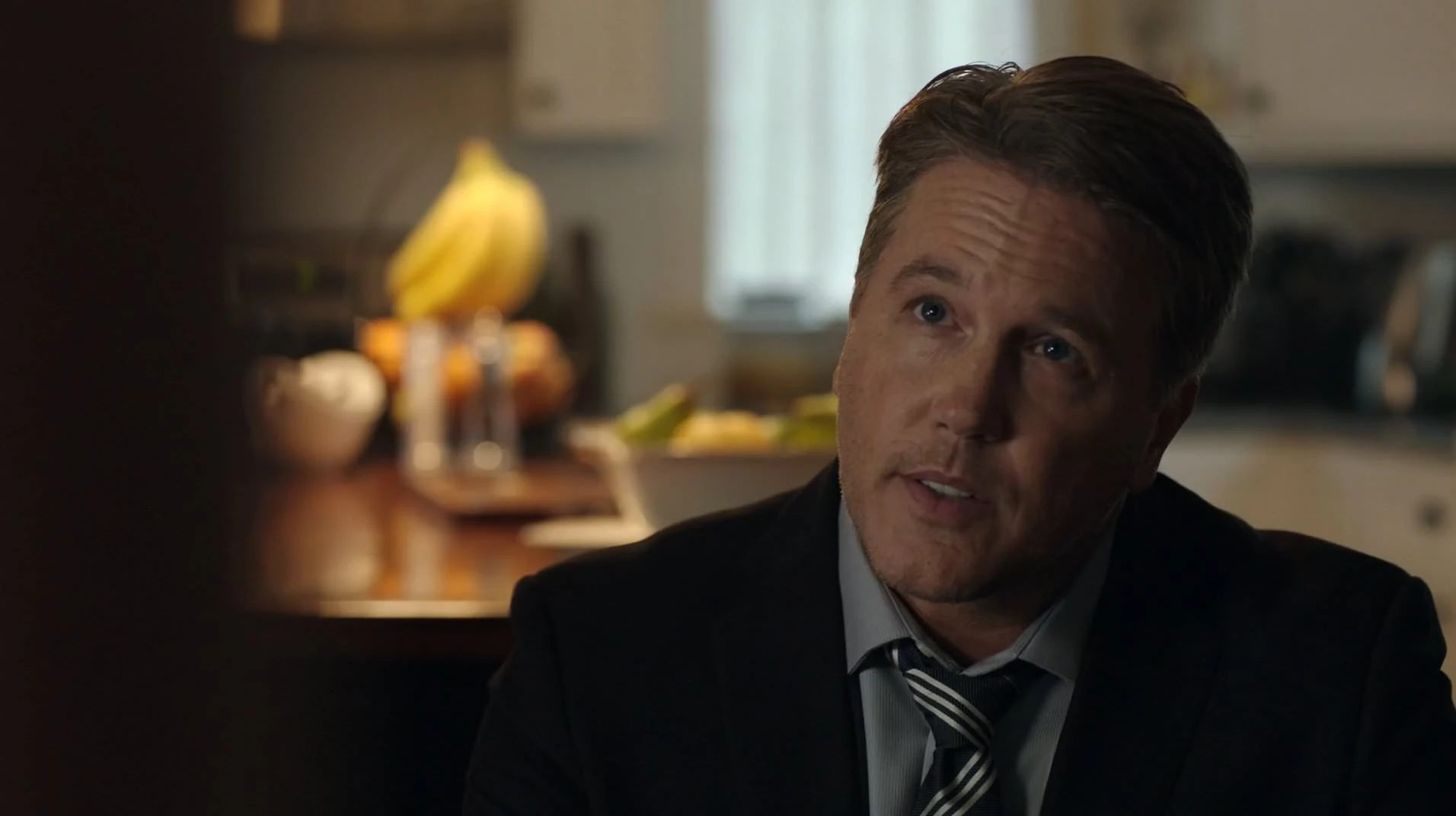 Ривердейл отец. Хирам лодж ривердейл. Ривердейл шериф джонс. Ривердейл отец арчи. Хирам лодж ривердейл актер.