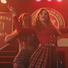 Candy Store Heathers Riverdale Full Version Traducao Youtube