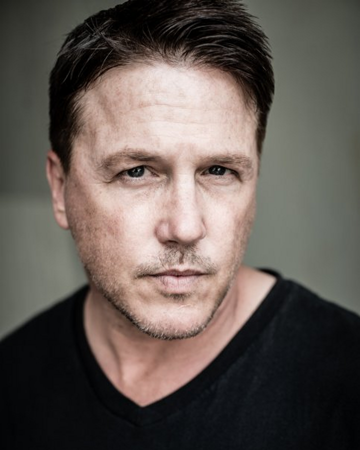 Lochlyn Munro Archieverse Wiki Fandom