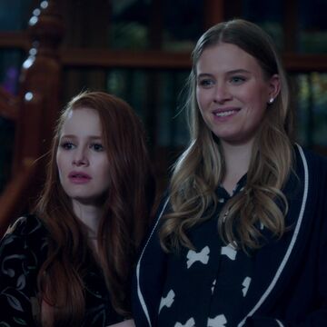 Cheryl And Polly Archieverse Wiki Fandom