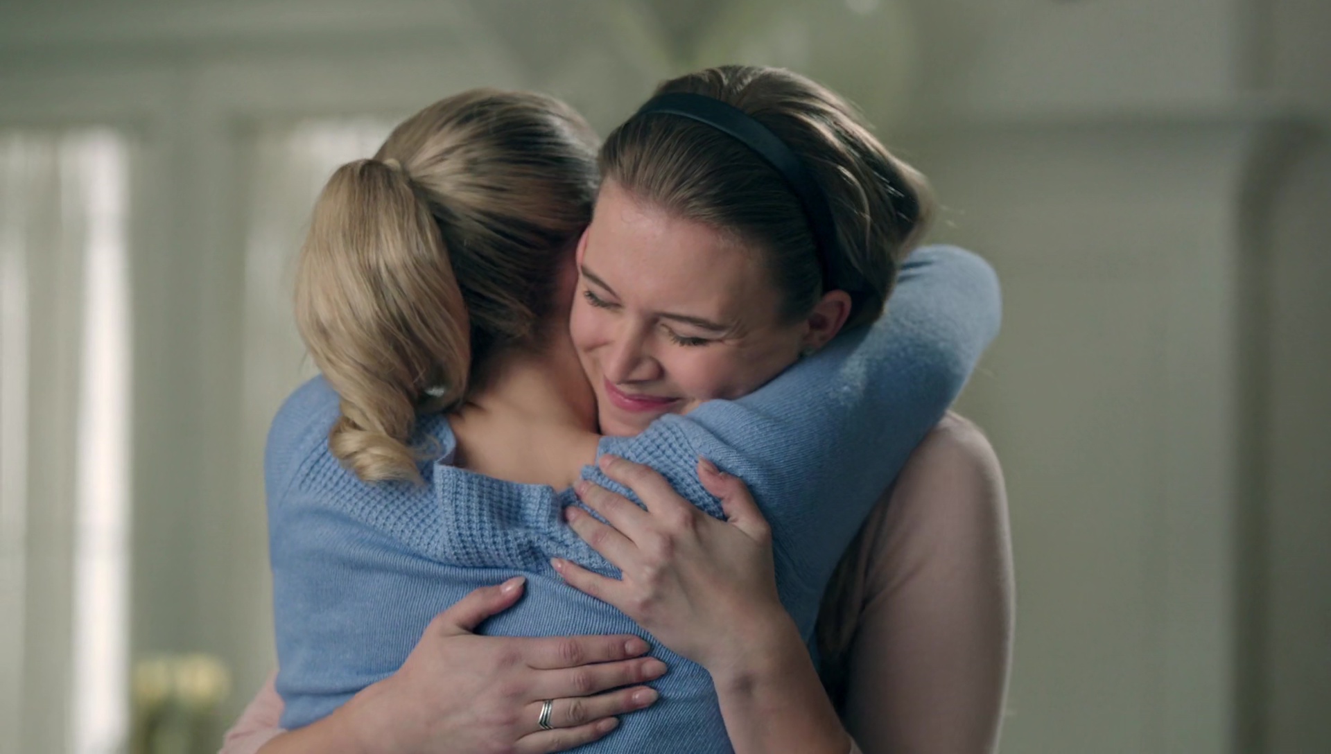 Image Season 1 Episode 8 The Outsiders Polly Betty 4.jpg Riverdale