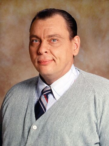 File:Larry Drake .jpg