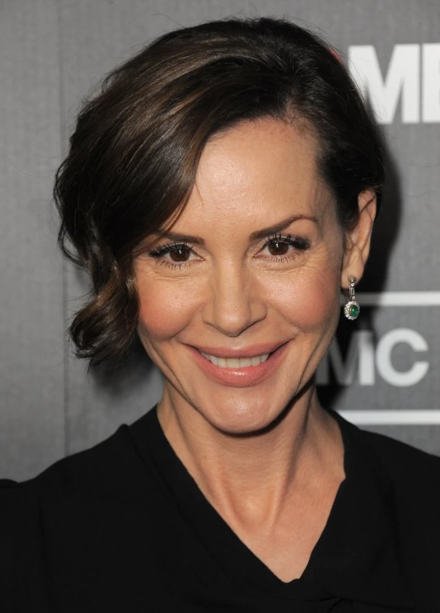 Embeth Davidtz | Roald Dahl Wiki | FANDOM powered by Wikia