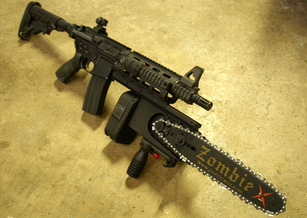 They *ACTUALLY* Added A Chainsaw to Phantom Forces..