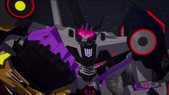 Moon Breaker | Transformers: Robots in 