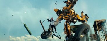 Dotm-sam&bumblebee-ahhh!-1-