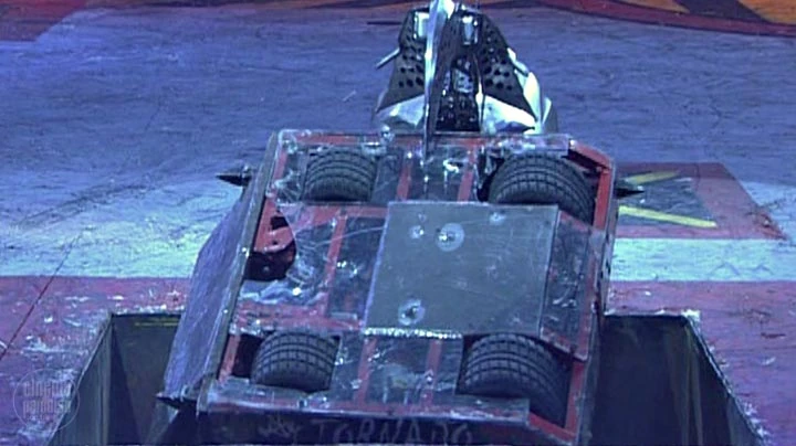 Image - Razer vs Tornado 2nd WC.jpg | Robot Wars Wiki | FANDOM powered