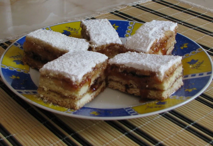 Cake with Apricot Marmalade Romanian Recipes Wiki FANDOM powered by Wikia