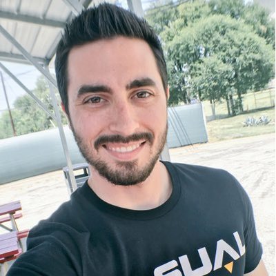 Ki gavin a roosterteeth társkeresőtől