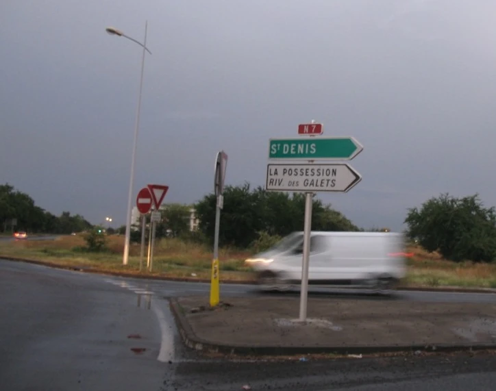 Route nationale française 7 (974) WikiSara FANDOM powered by Wikia