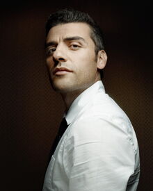 Kinopoisk.ru-Oscar-Isaac-2309294