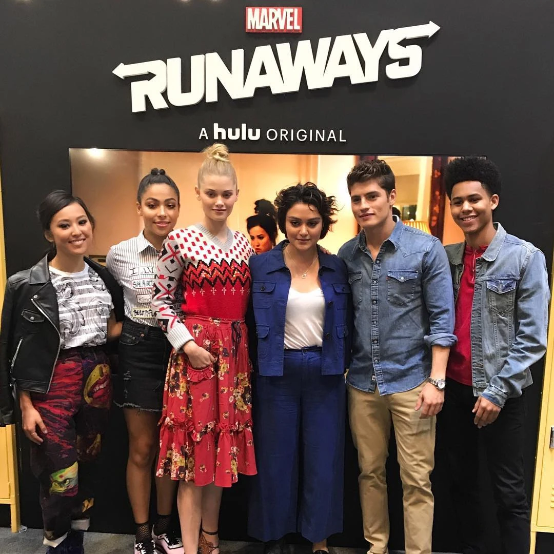 Image - Runaways Cast Lyrica Okano, Allegra Acosta, Virginia Gardner