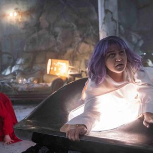 Smoke And Mirrors Runaways Wiki Fandom