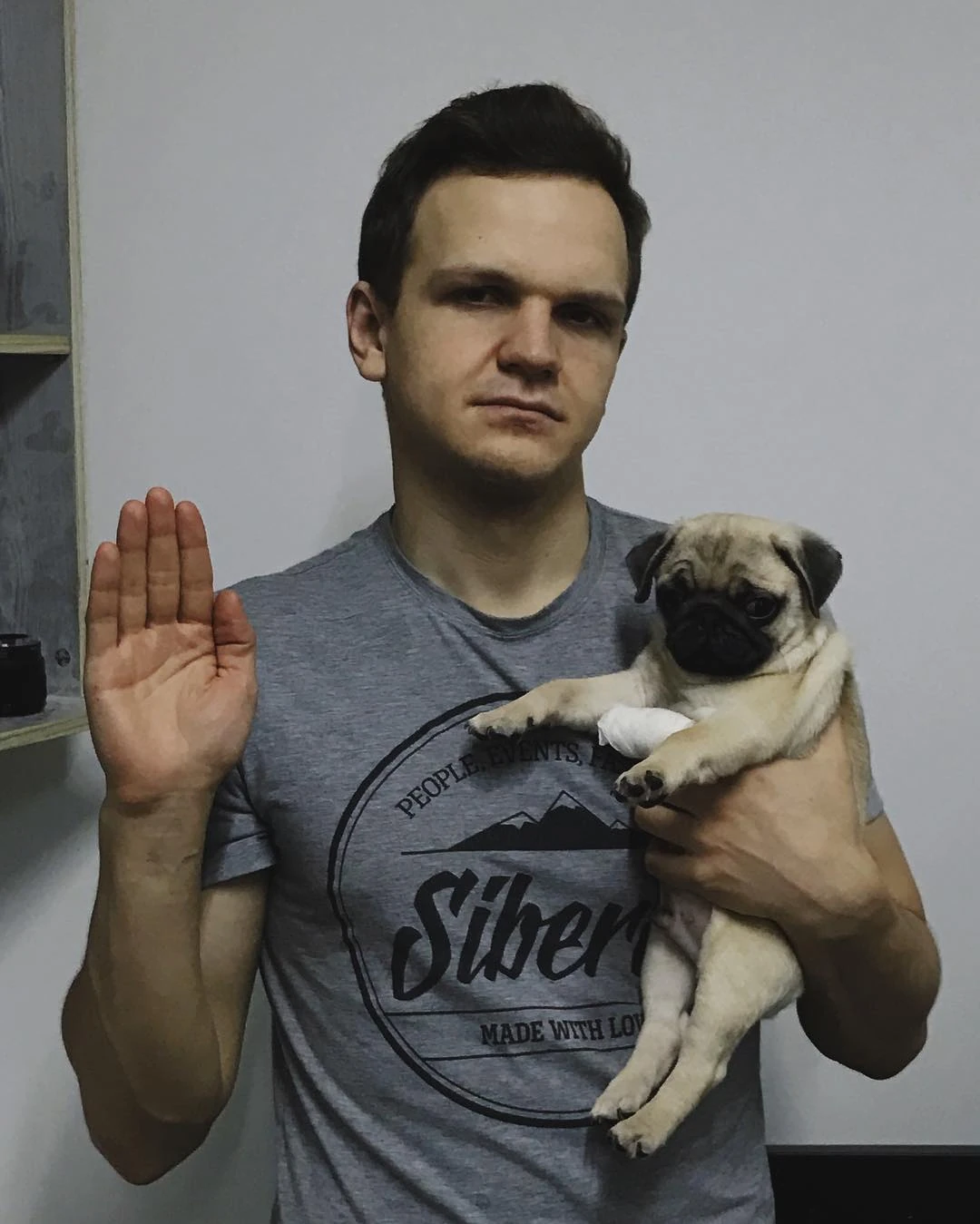 Мазда плачет ларин