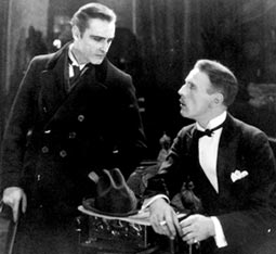 Holmes Watson 1922