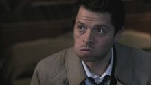 Fc07.deviantart.net*fs70*i*2011*071*7*5*castiel eating cheeseburgers by rushfire222-d3bieq5