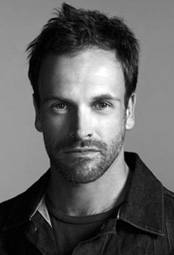 Johnny lee miller