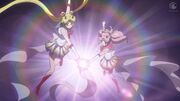 Sailor moon crystal act 36 super sailor moon and super sailor chibi moon attack