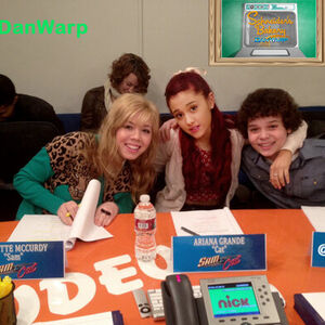 Gallery Favoriteshow Sam And Cat Wiki Fandom