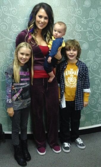 Chloe And Max Sam And Cat Wiki Fandom