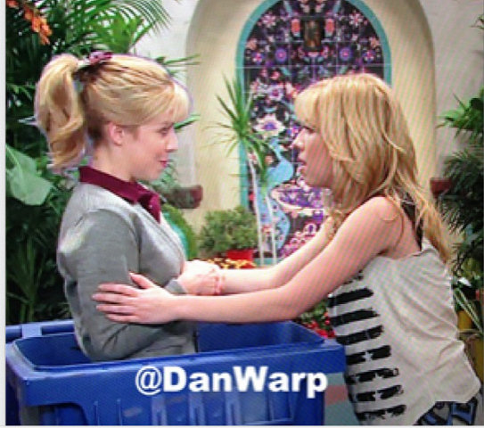 Melanie Puckett Sam And Cat Wiki Fandom Powered By Wikia 