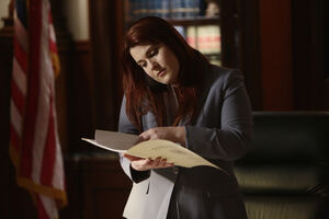 4x18 - Holly 03