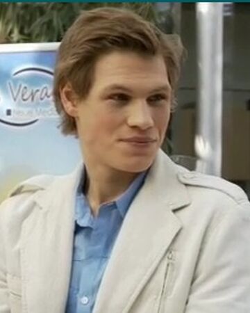 Lars Friedrich Schloss Einstein Wiki Fandom