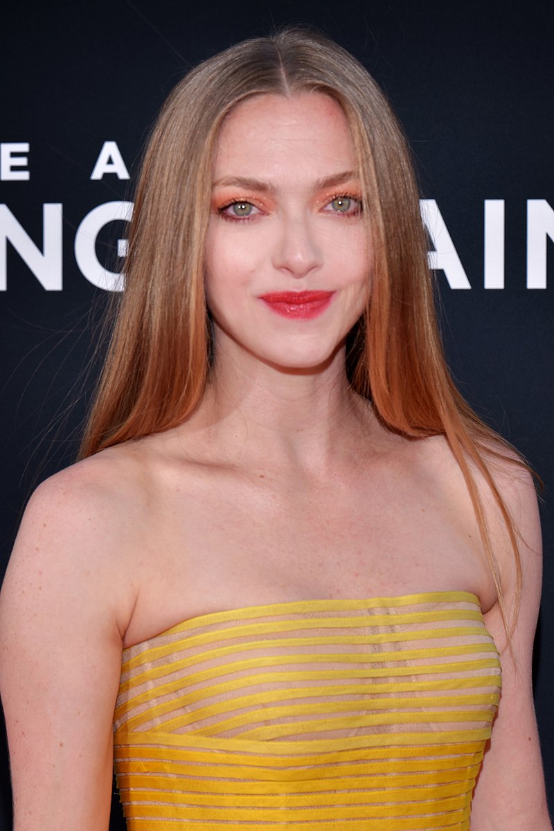 Amanda Seyfried SCOOB Wiki Fandom