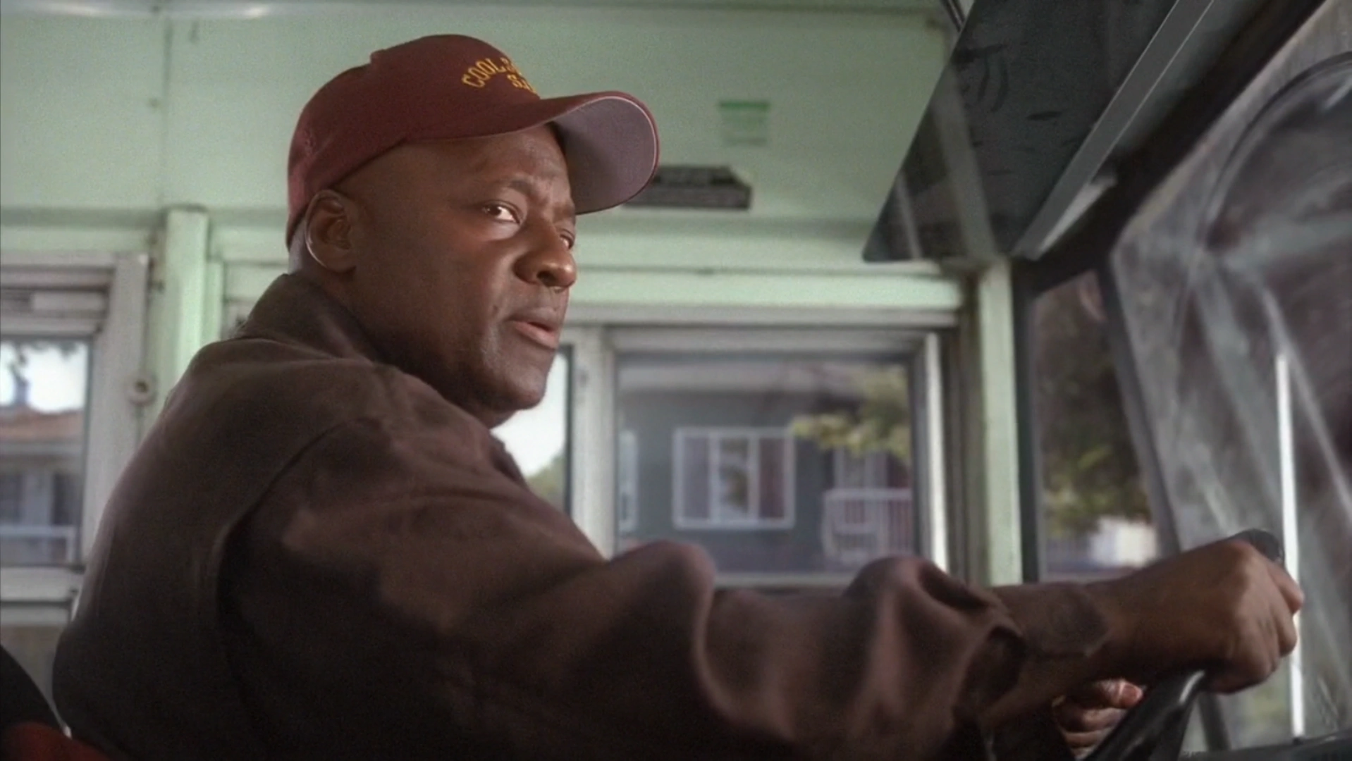 Bus driver (Scooby-Doo! The Mystery Begins) | Scoobypedia | FANDOM