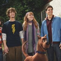 Rejtely Rt Eloszereplos Tevefilmek Scoobypedia Fandom