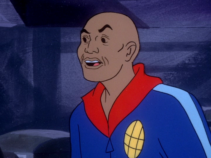 700