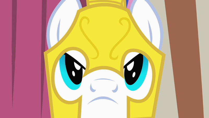 Expressionless royal guard S1E22