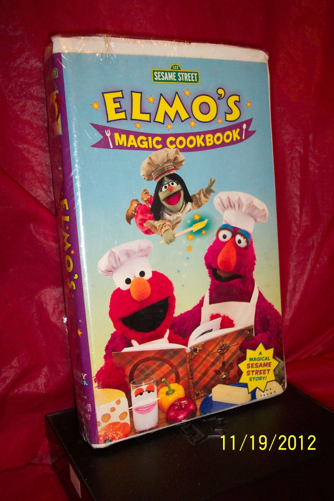 Opening And Closing To Elmo's Magic Cookbook 2001 VHS (From Sony Wonder