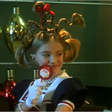 the grinch cast 2000 young martha may