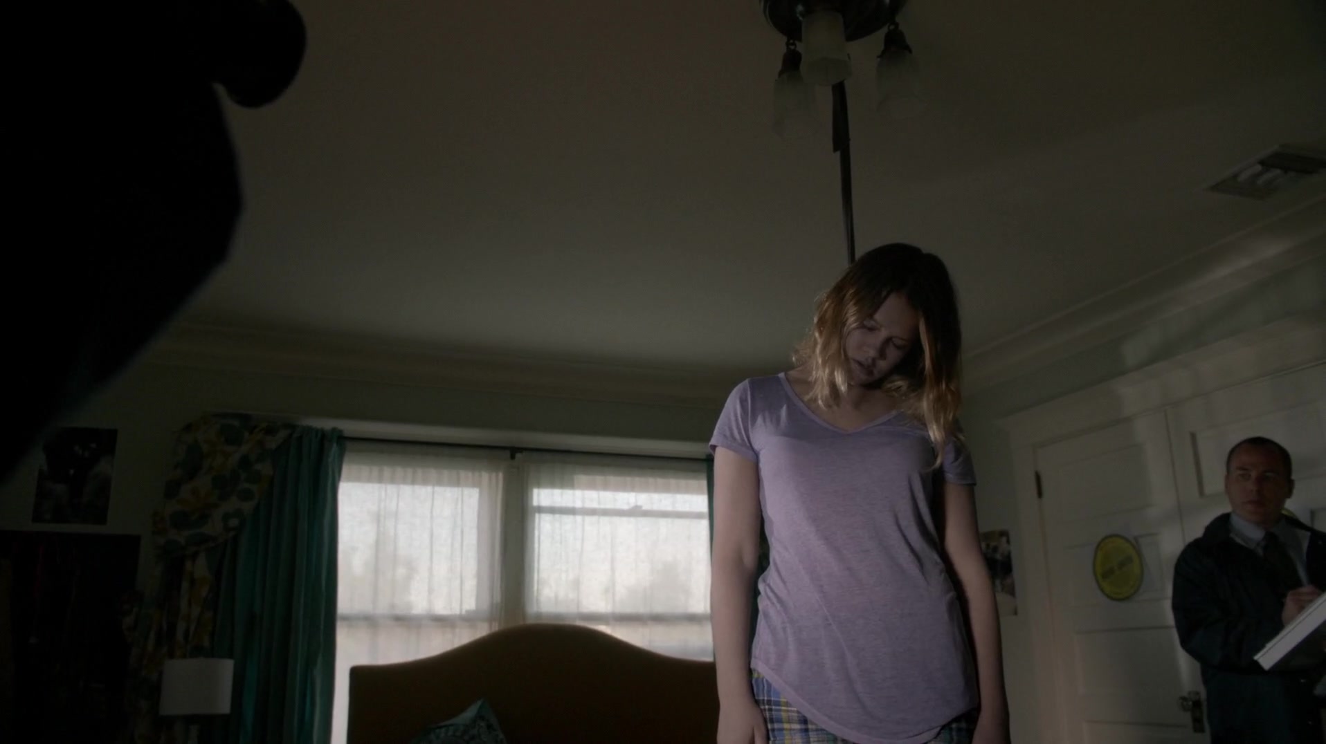 Rachel Murray Scream Mtv Series Wikia Fandom Powered By Rachel S Lifeless Is Removed From The Balcony And Her Neck Now Wrapped With Rope Hanging Ceiling Fan In Bedroom For