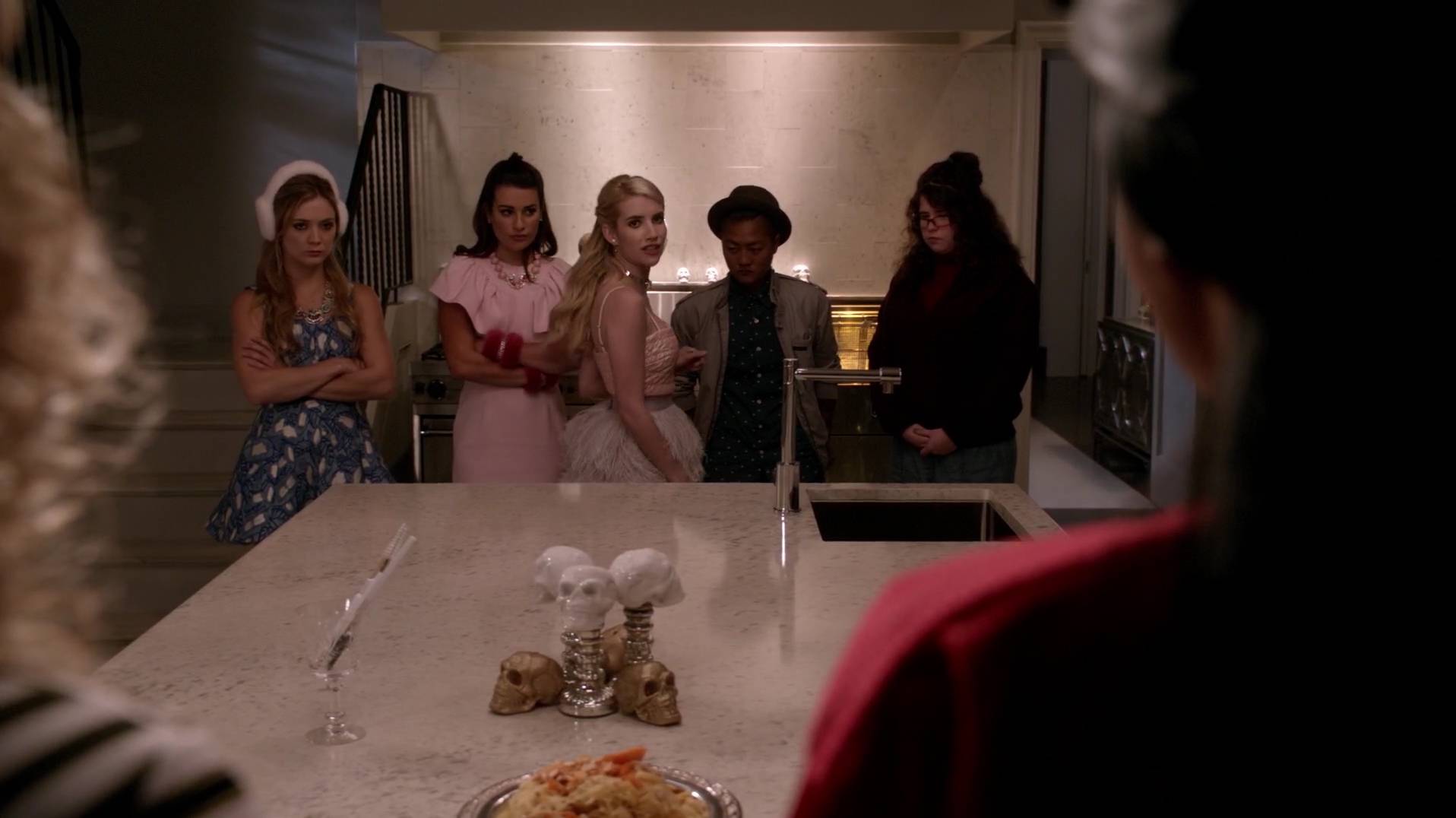 Image Screamqueens104 1273 Scream Queens Wiki Fandom Powered