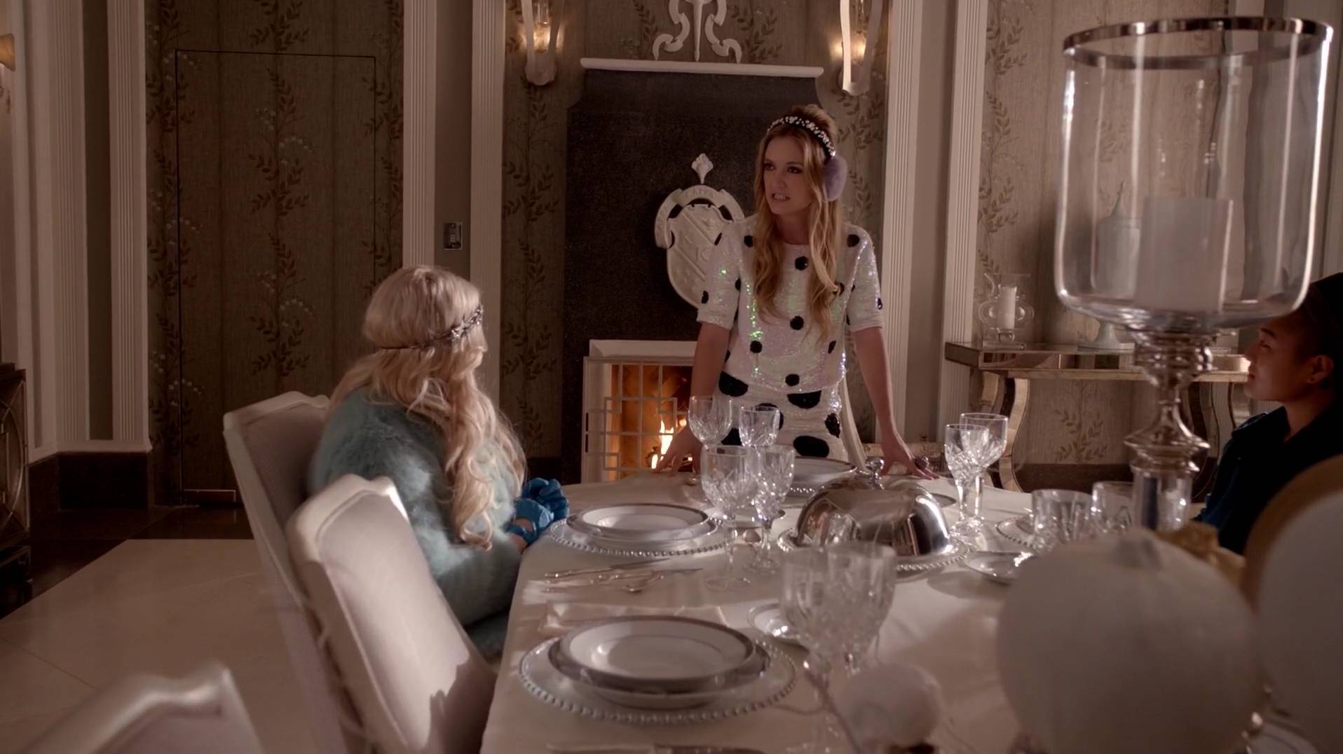 Image Screamqueens105 1410 Scream Queens Wiki Fandom Powered