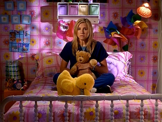 File:3x1 Elliot's room.png